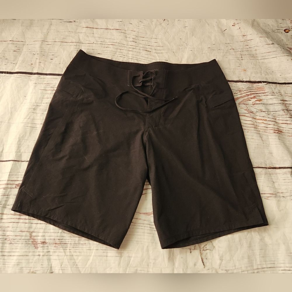 Lululemon Current State Board Shorts Size 32